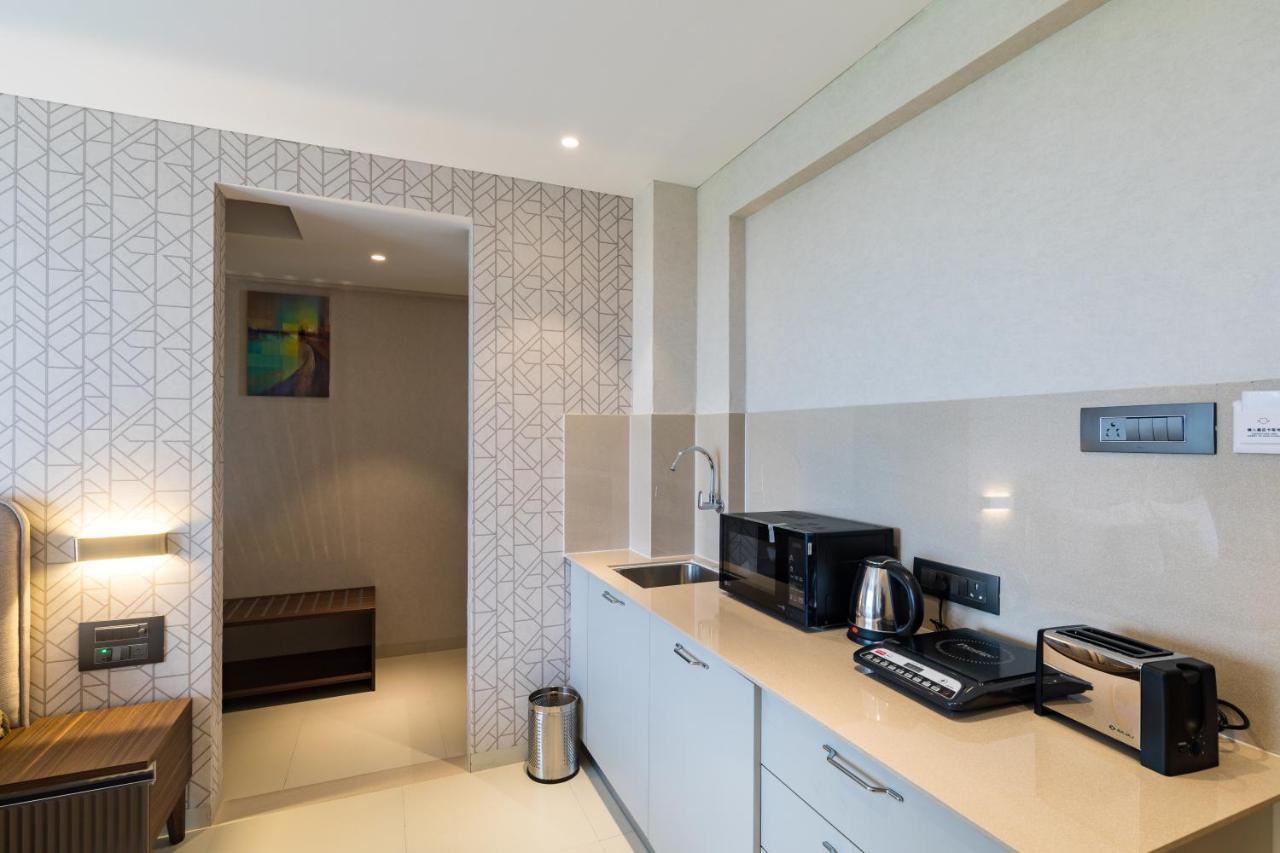 Ar Suites Jewels Royale - Koregaon Park Nx Pune Exterior photo
