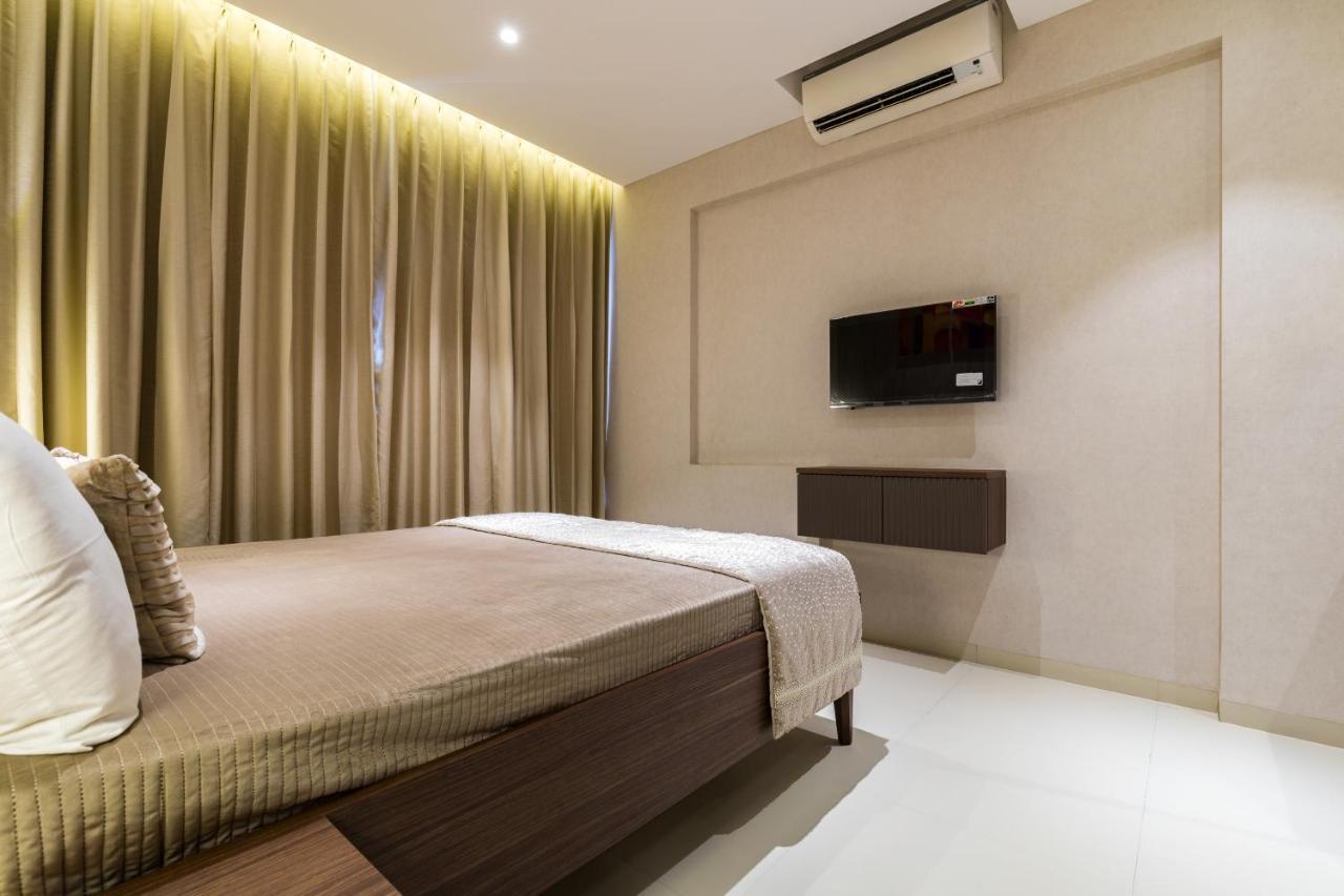 Ar Suites Jewels Royale - Koregaon Park Nx Pune Exterior photo